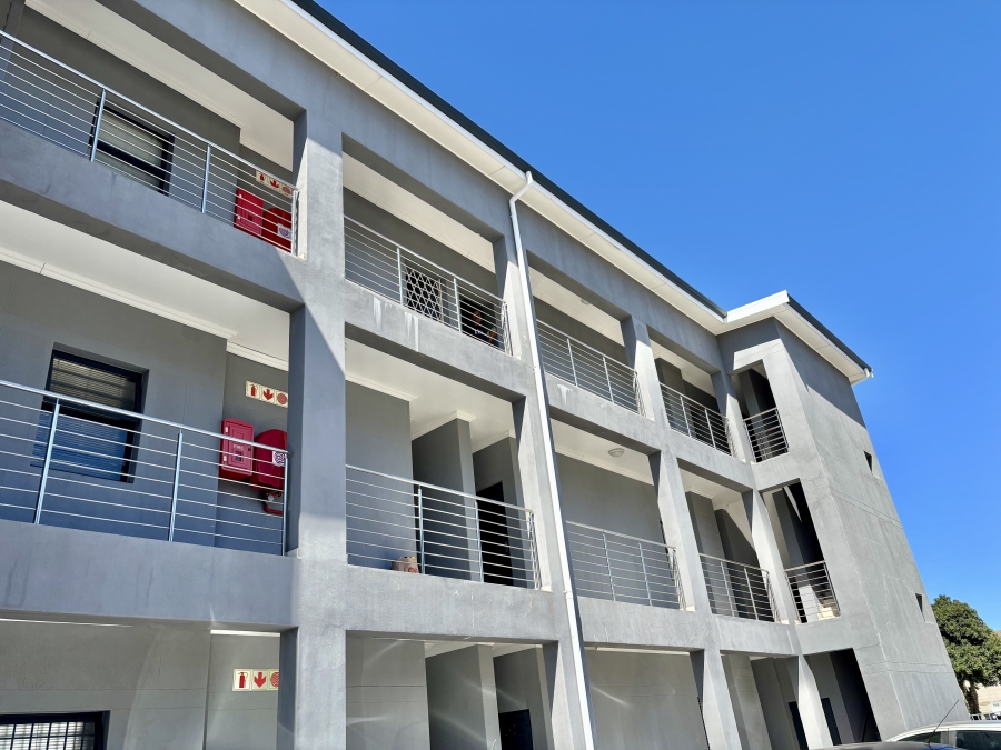 2 Bedroom Property for Sale in Parklands Western Cape